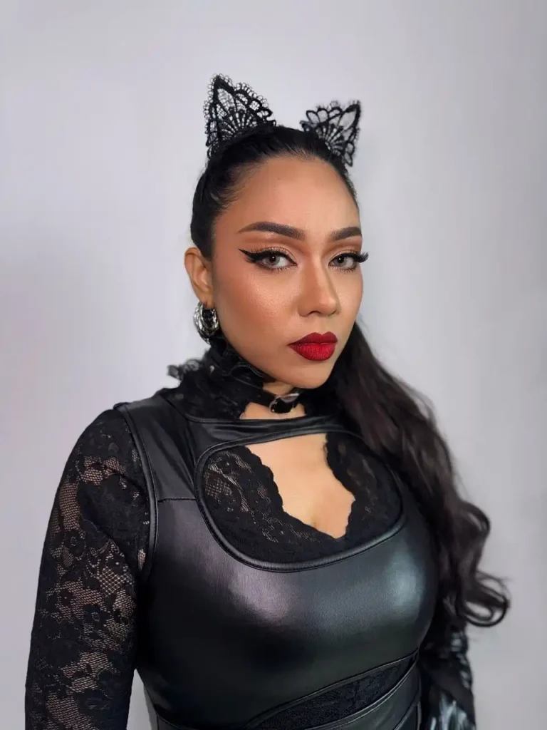 Crimson Feline Glam