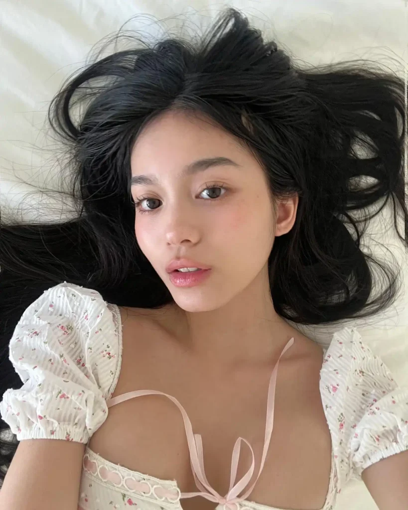 Peachy Petal Softness