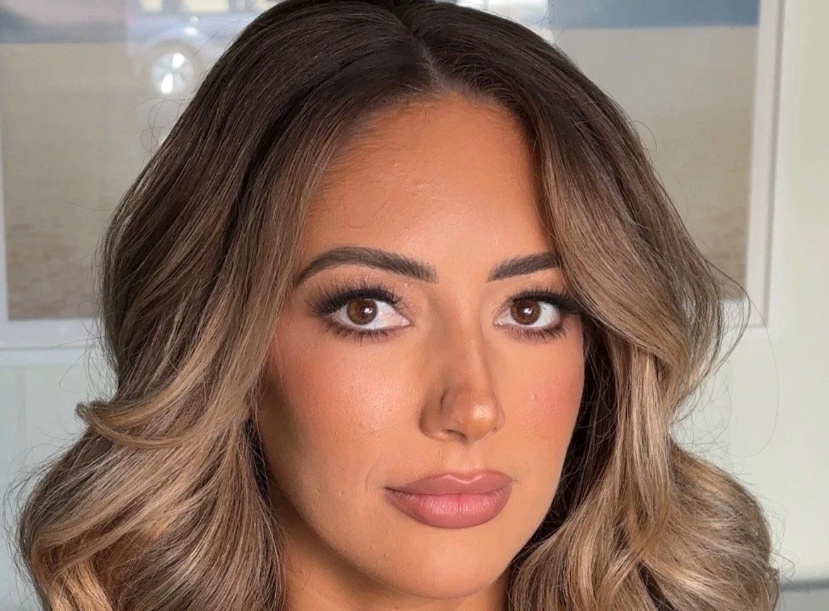 Natural Wedding Makeup Looks for Brown Eyes