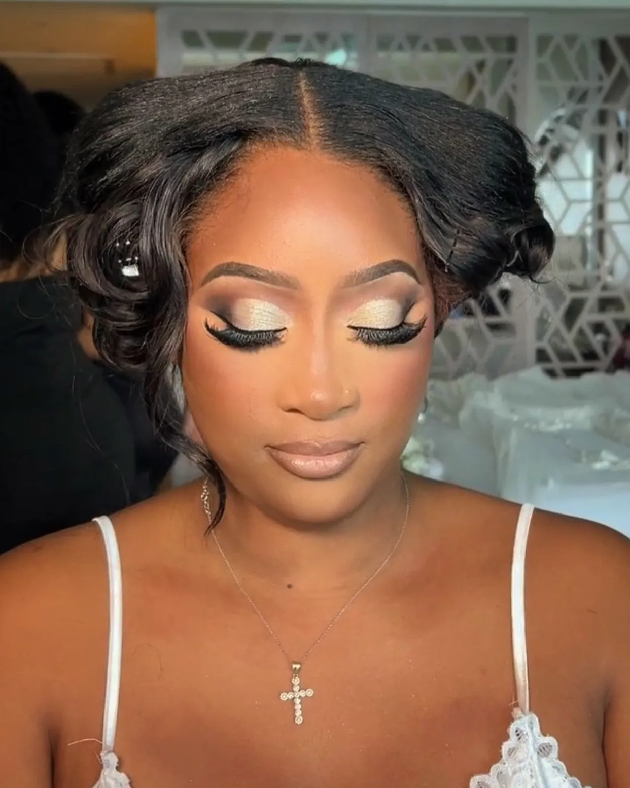 Sculpted Champagne Glamour